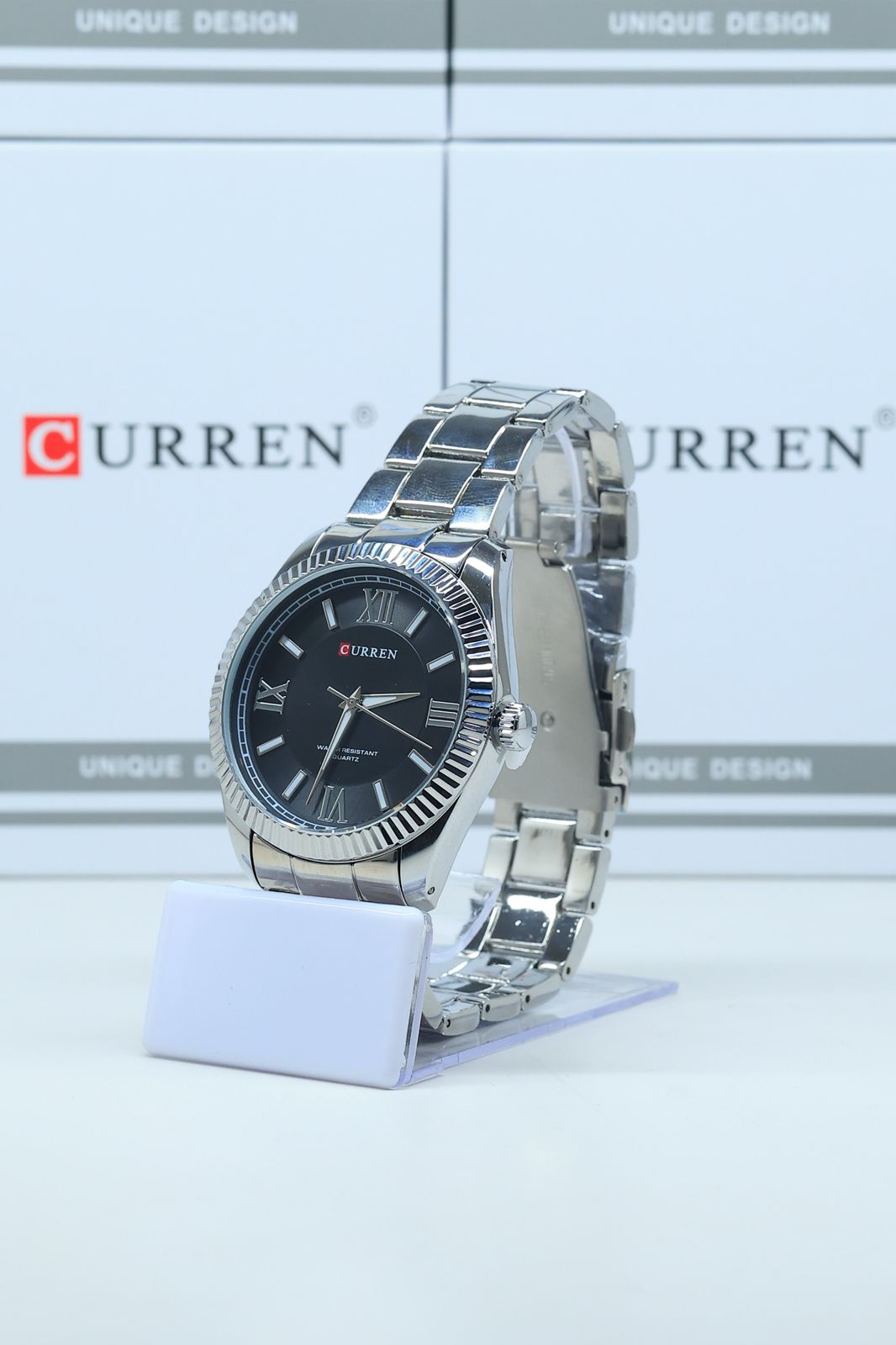 Curren 8453-Luxury Roman Numeral Dial Metal Link Men's Watch