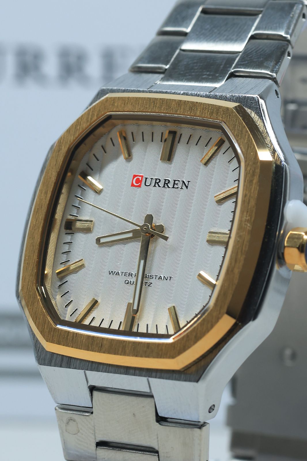 CURREN Model 8458 Men's Stainless Steel Business Quartz Watch.