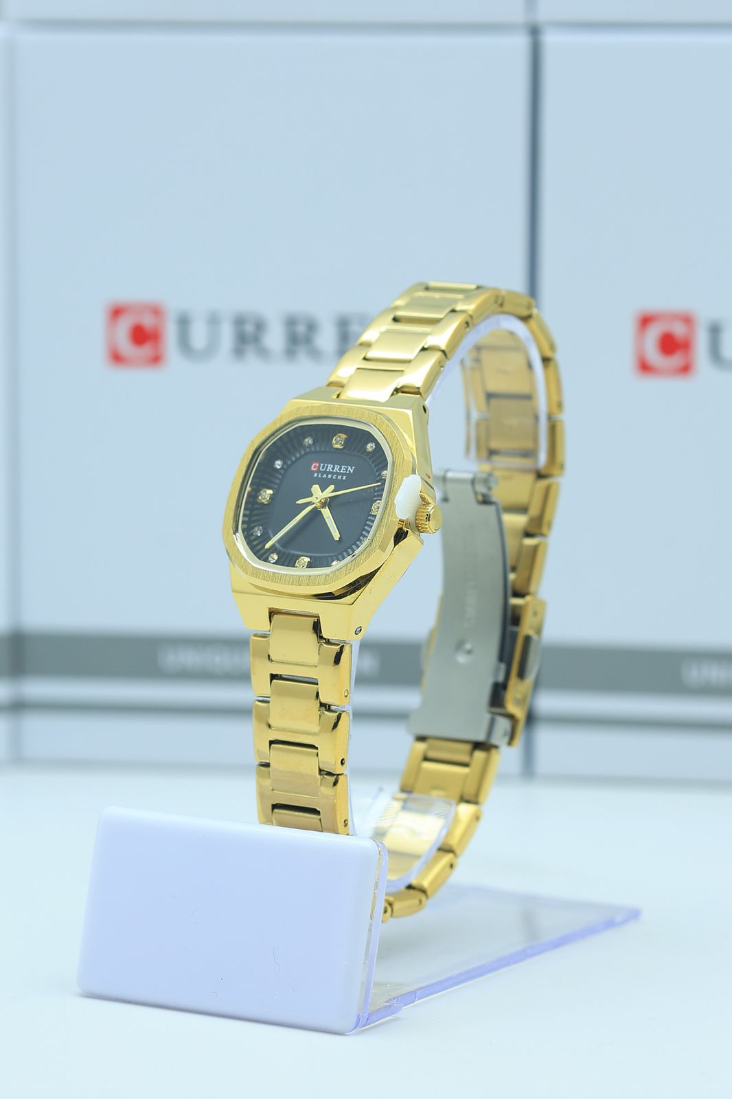CURREN  9104 luxury square dial women's watch