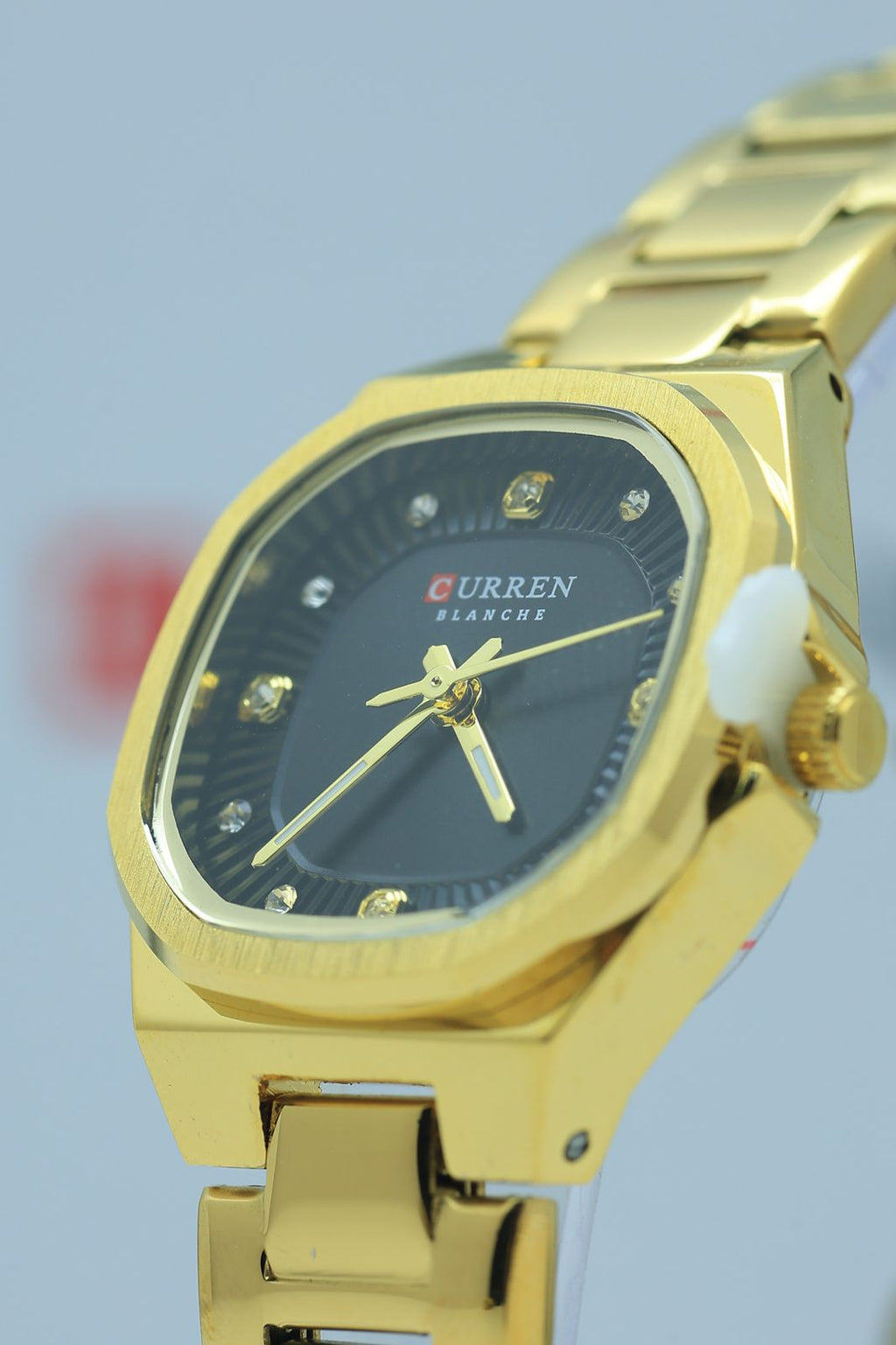 CURREN  9104 luxury square dial women's watch