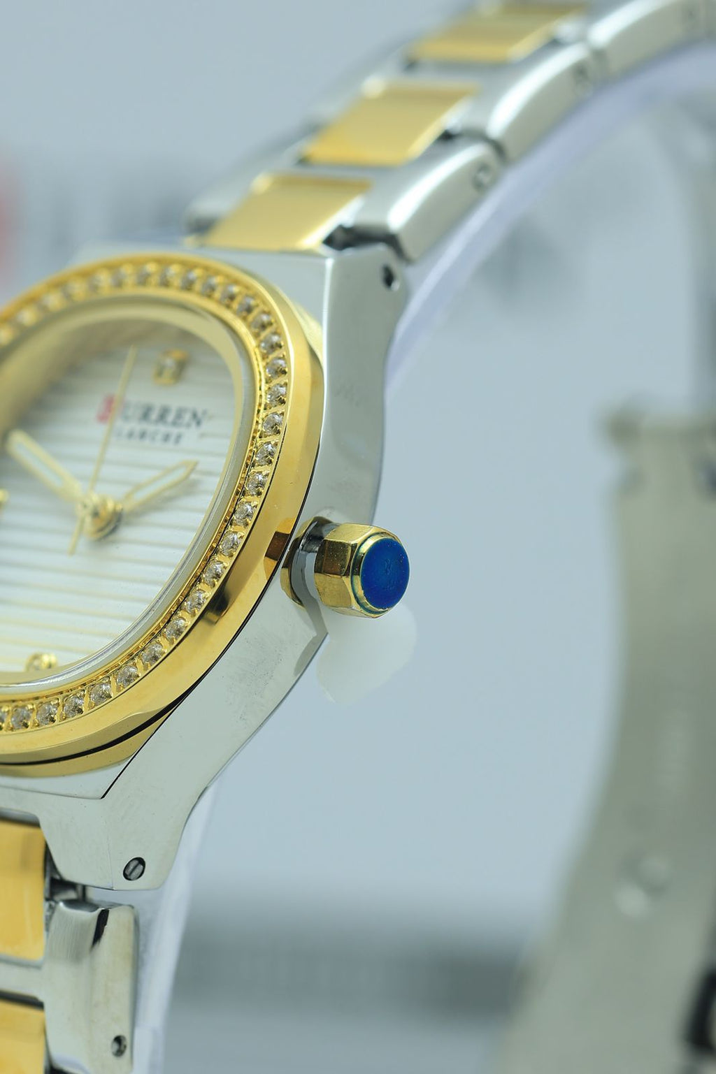 Curren C9101 women's watch