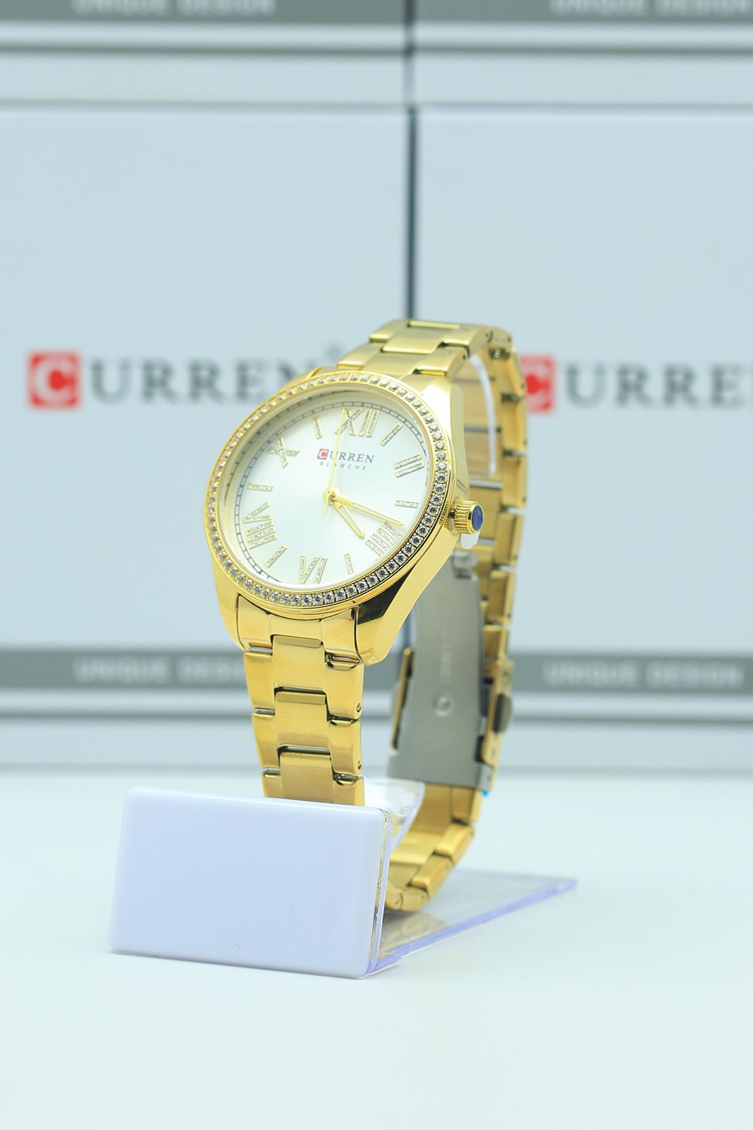 CURREN 9088 women's quartz watch
