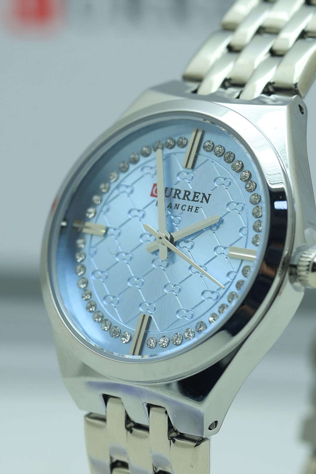 Curren 9096 women's watch