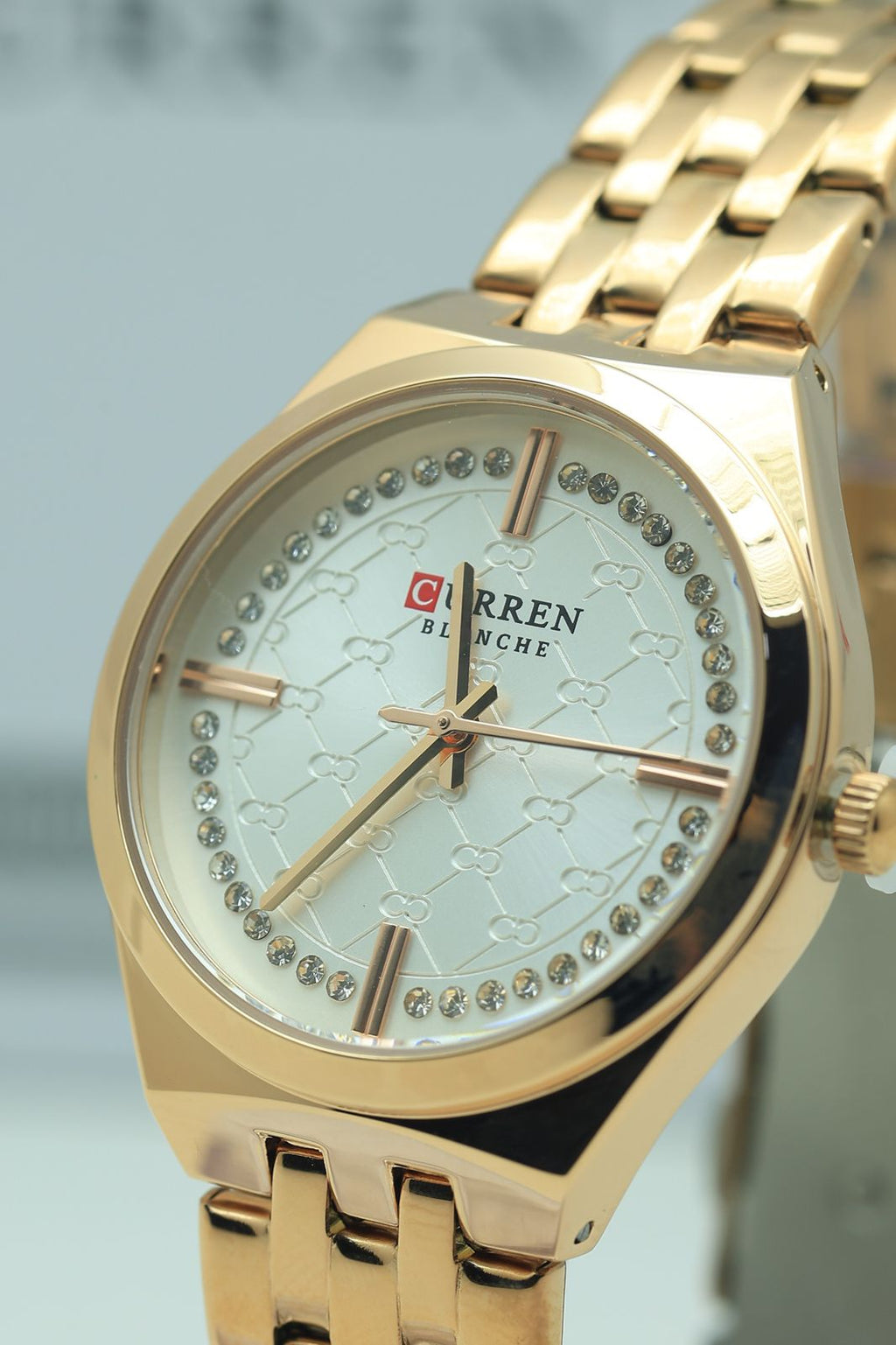 Curren 9096 women's watch