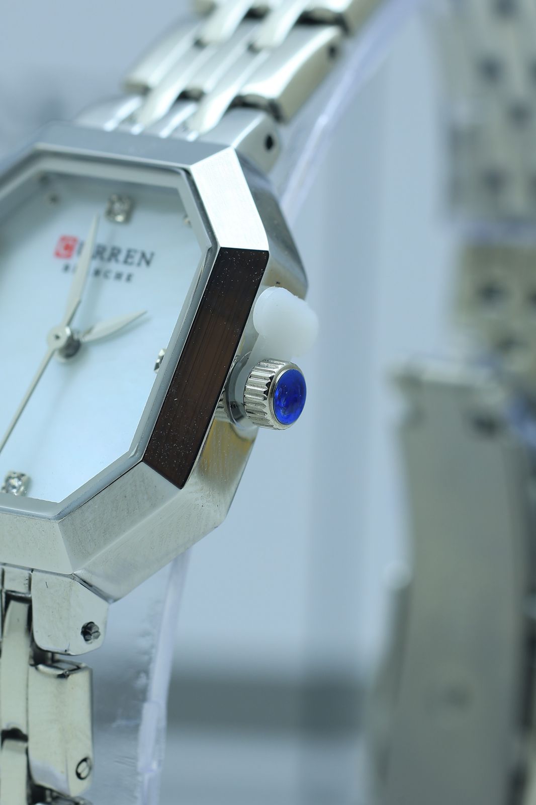Curren Blanche 9108 watch