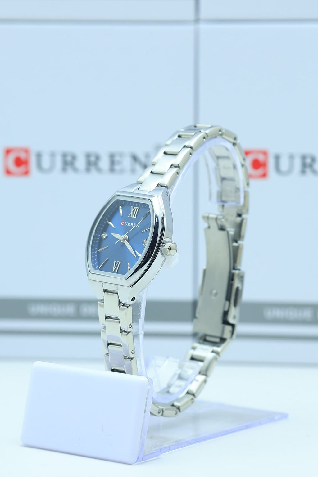 Curren 9112 stainless steel watch