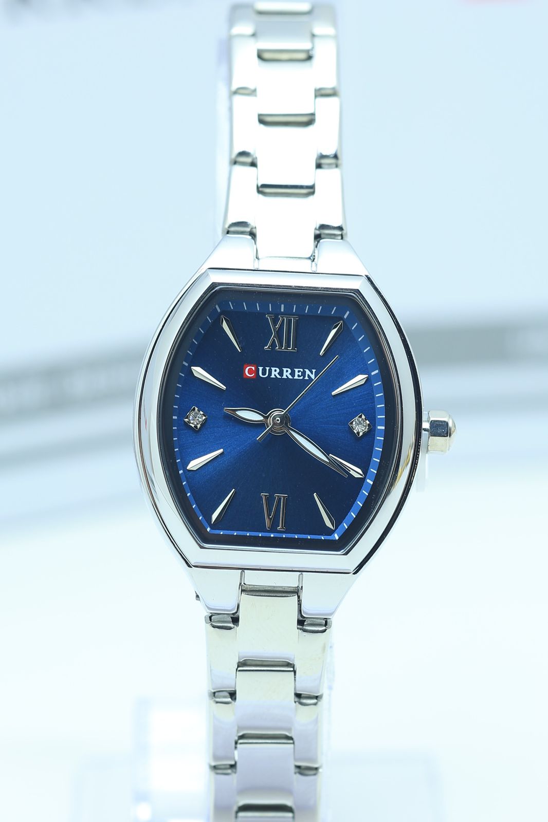Curren 9112 stainless steel watch