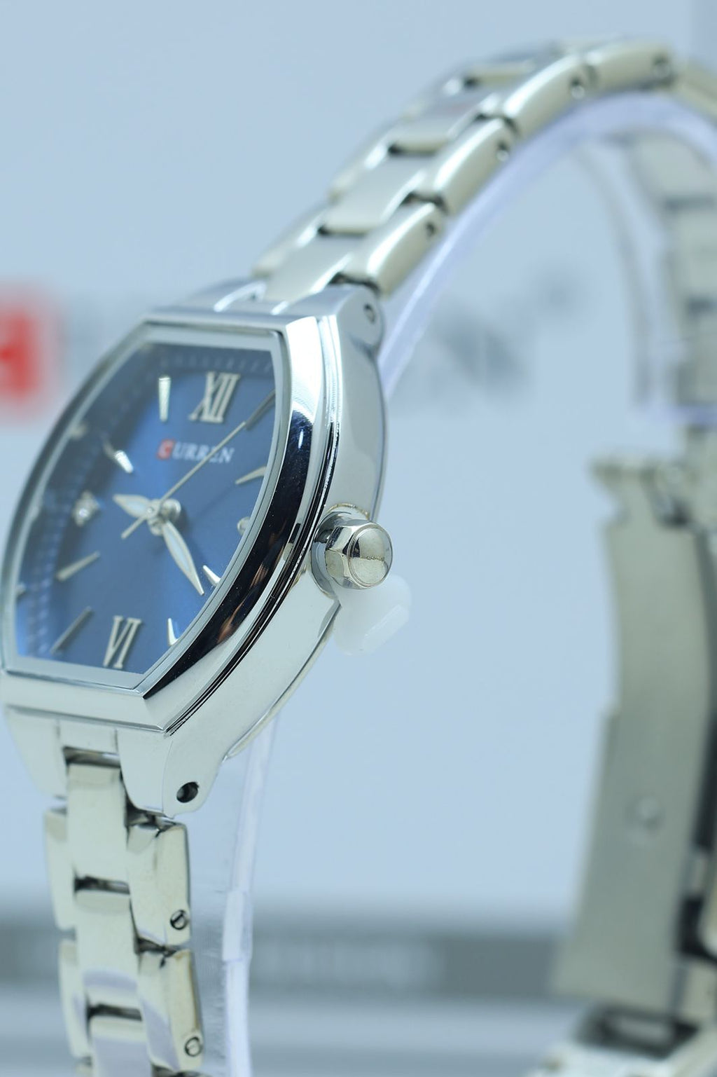 Curren 9112 stainless steel watch