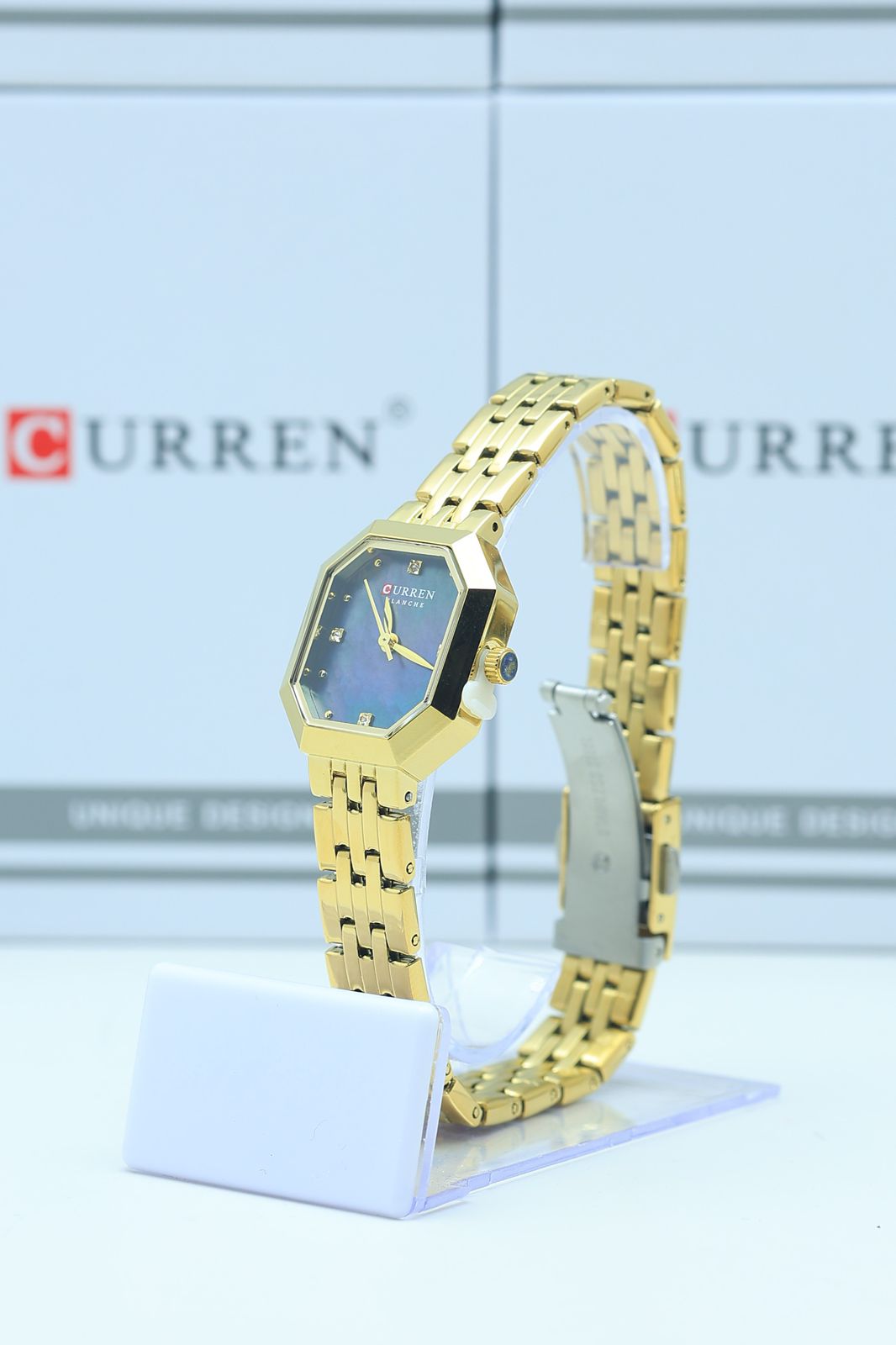 CURREN 9108 Ladies watch