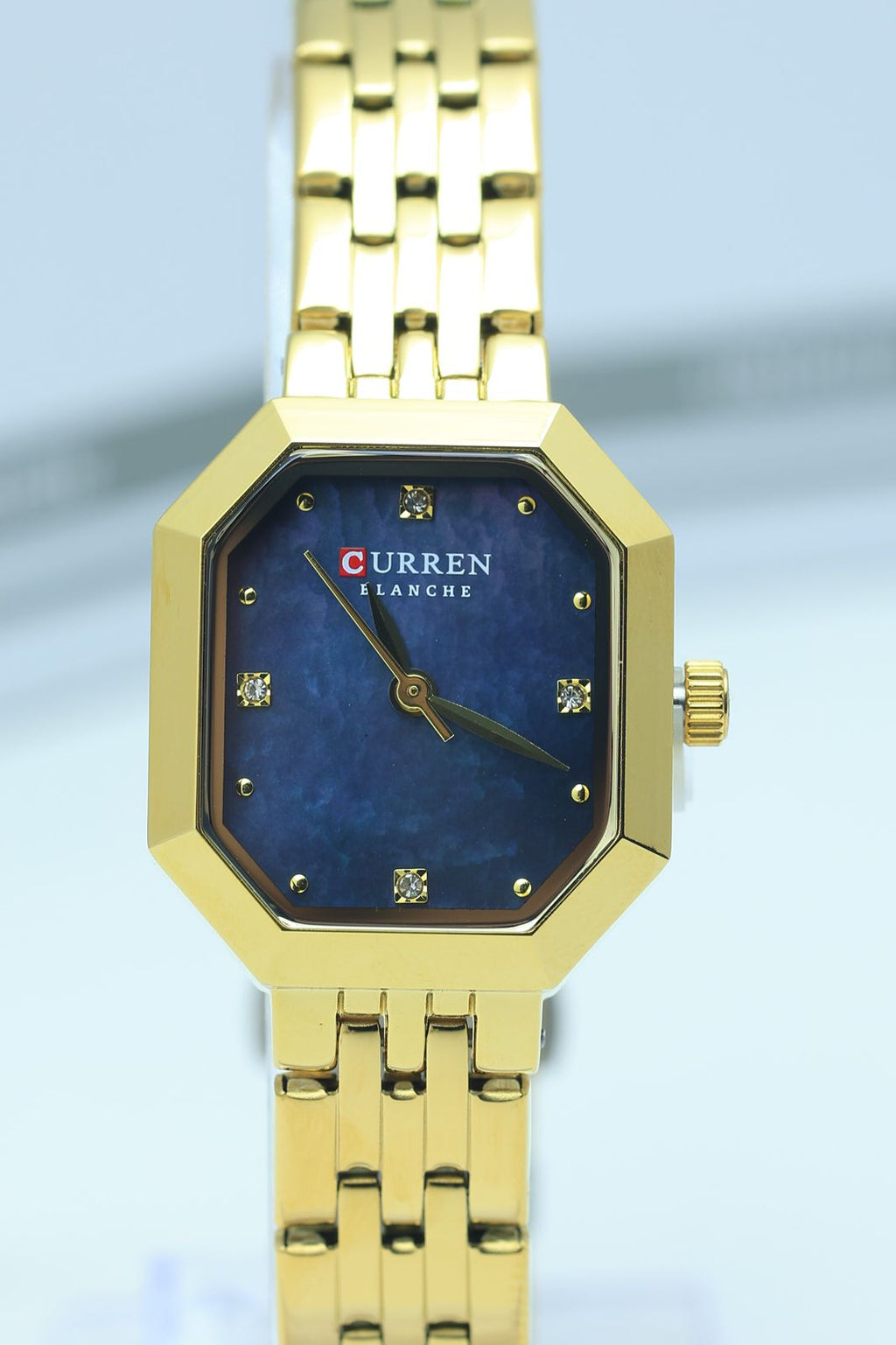 CURREN 9108 Ladies watch