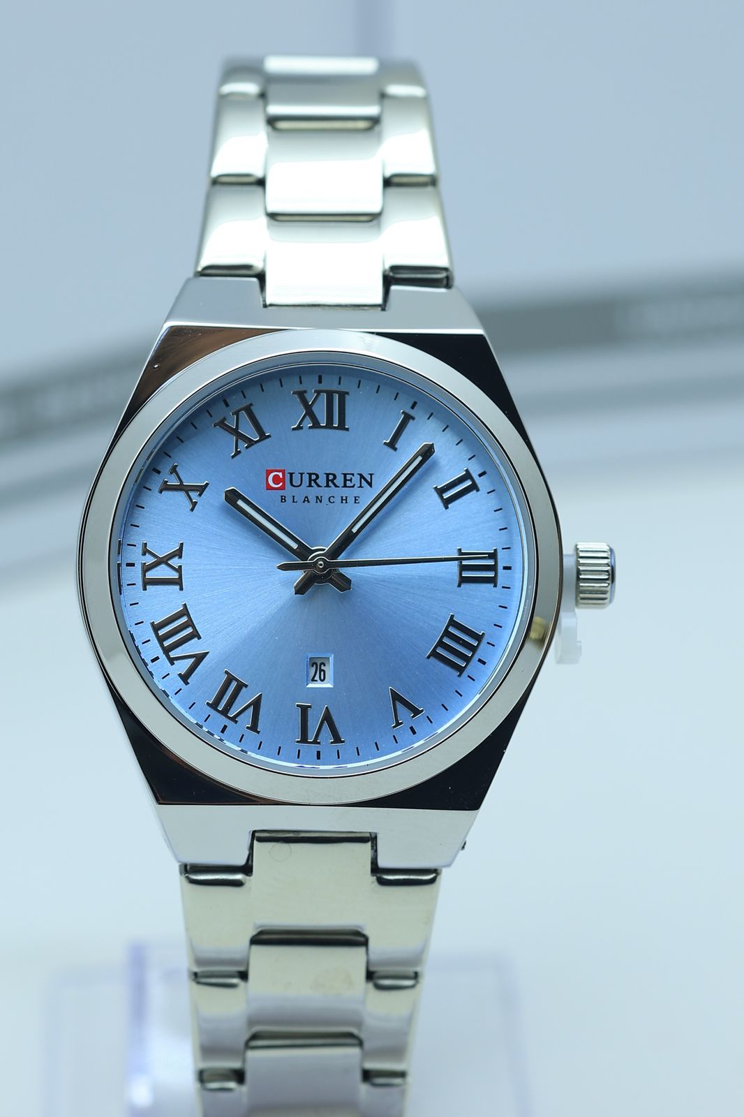 Curren 9095 women's watch
