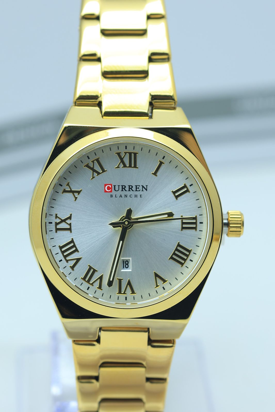 Curren 9095 women's watch