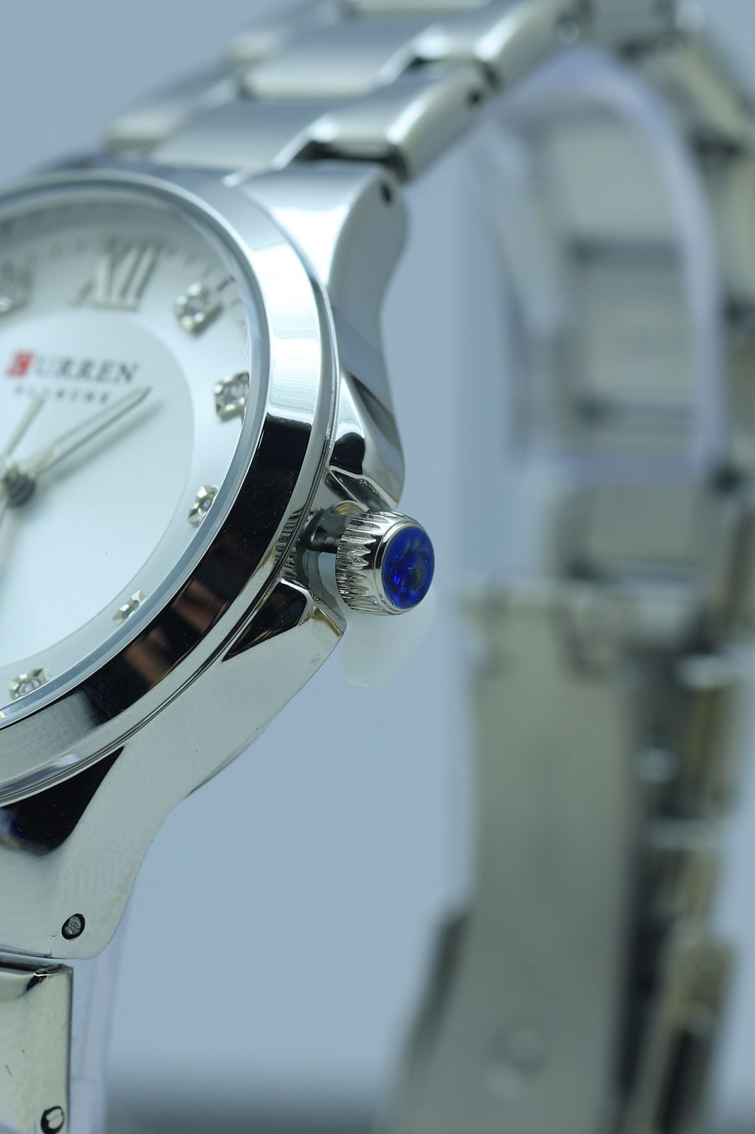 Curren 9107 quartz watch