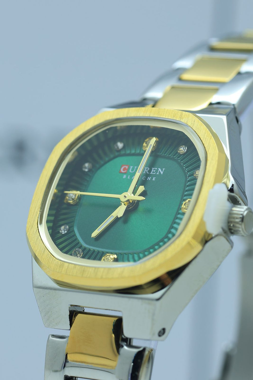 CURREN 9104 Elegant Ladies