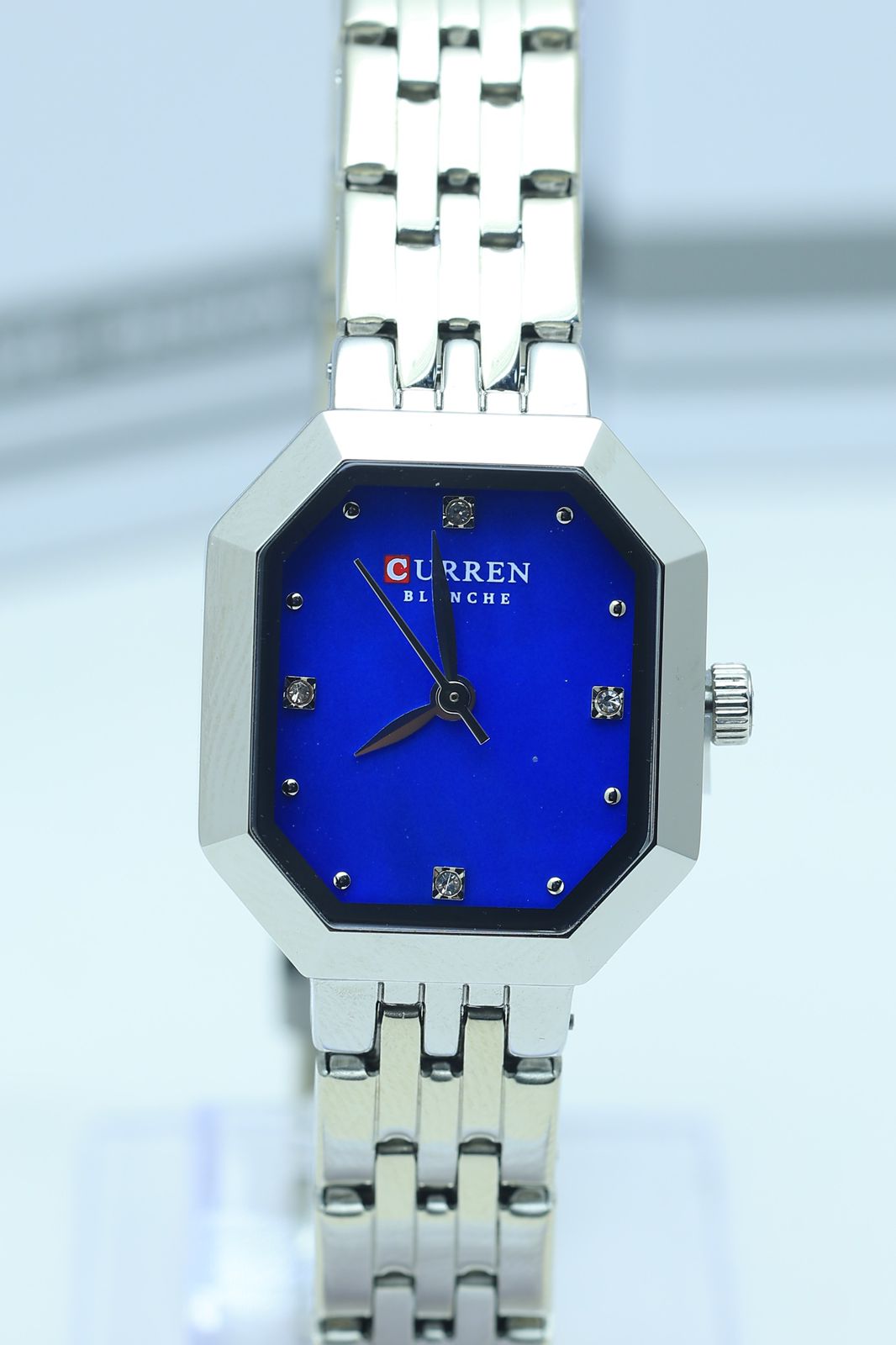 Curren 9108 Blanche watch