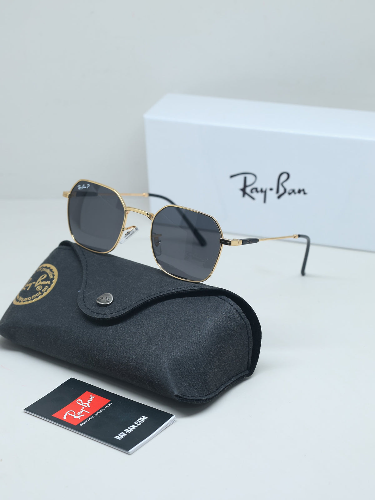 Lustris Eyewear