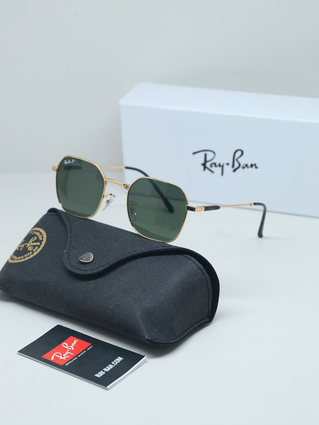 Lustris Eyewear