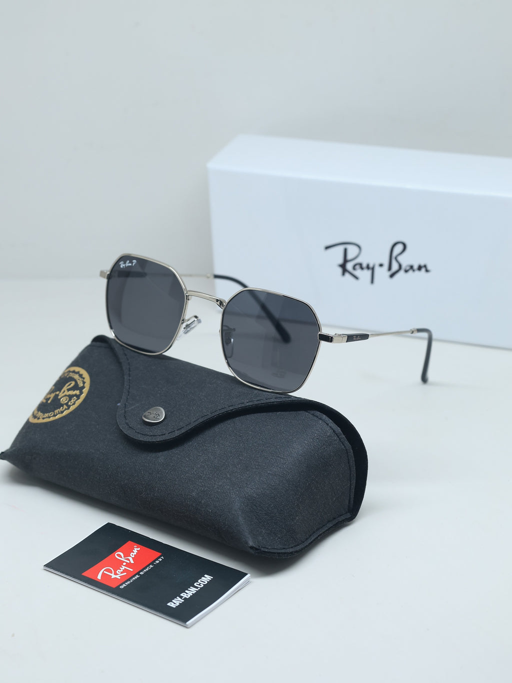 Lustris Eyewear
